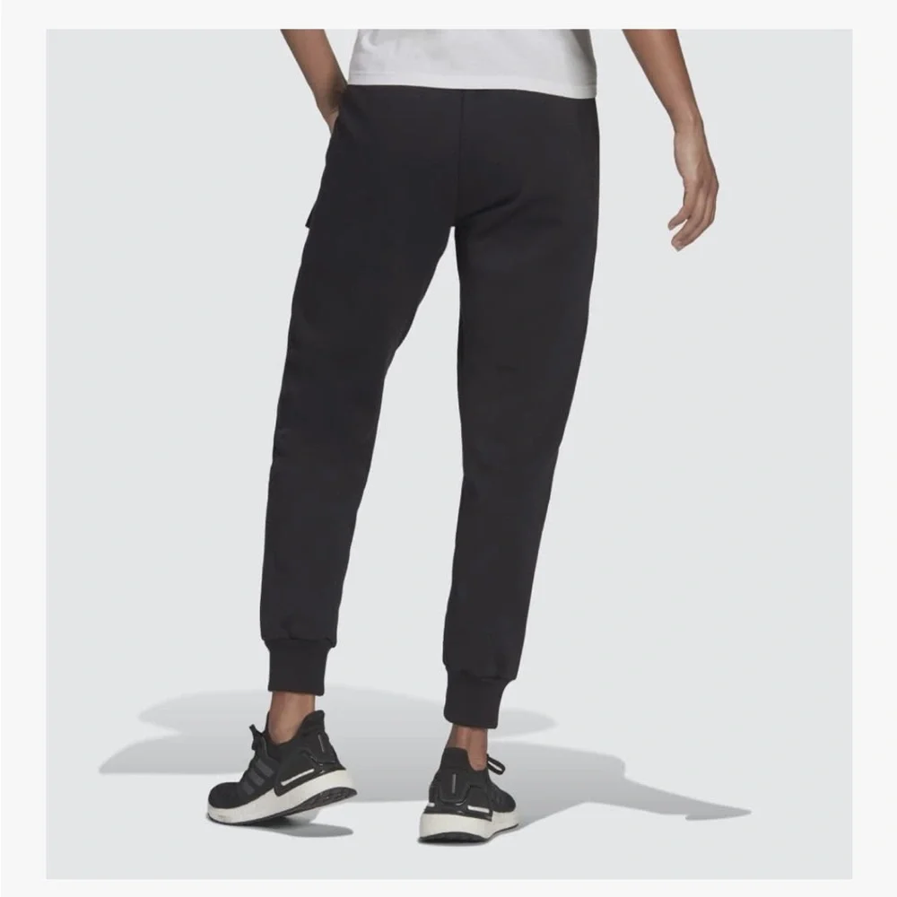 Adidas Jogger/Sweatpant - Picture 3 of 14